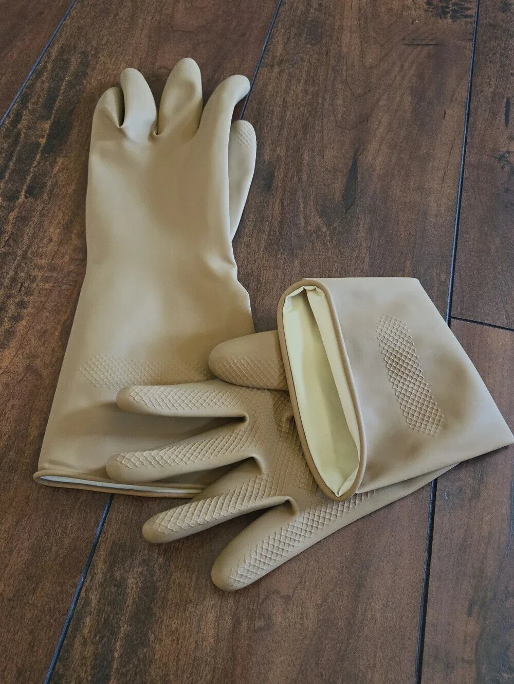 Latex Household Gloves 32cm Medium Thickness Reusable Durable Oil-Resistant